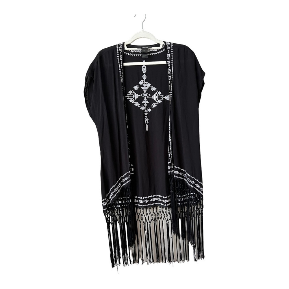Ali Miles Black White Embroidered Kimono Shrug Topper Tassels Size M Boho